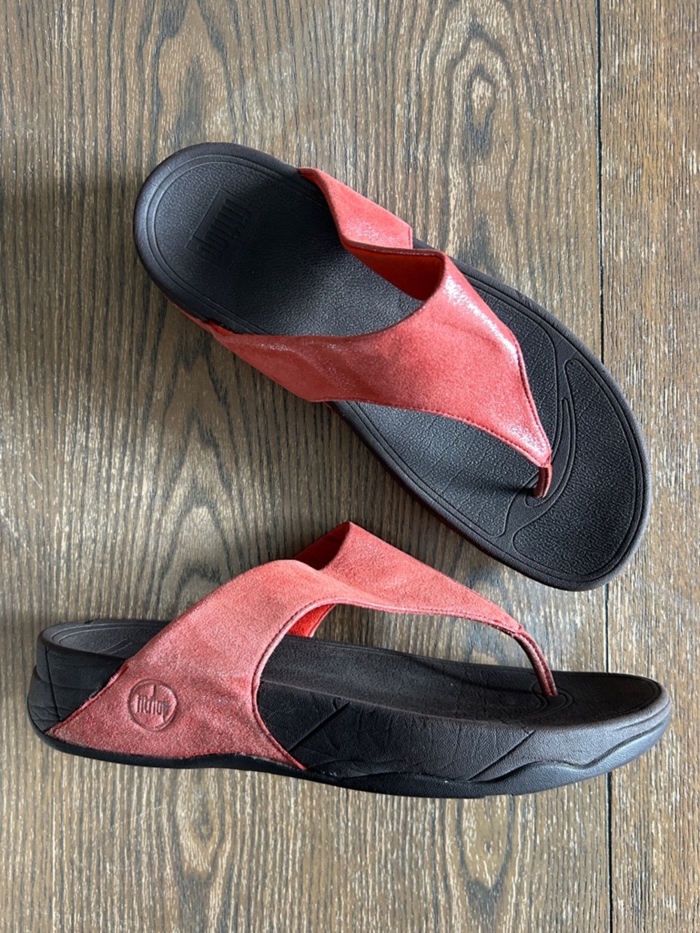 Fitflop Women's Shimmer Pink / Coral Thong Sandal - Size 10